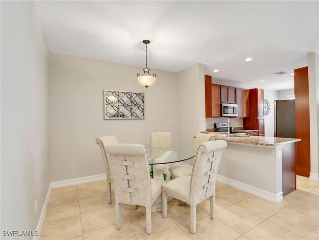 Building Photo - 15851 Portofino Springs Blvd