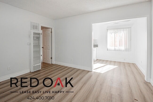 Building Photo - 236 N San Gabriel Ave