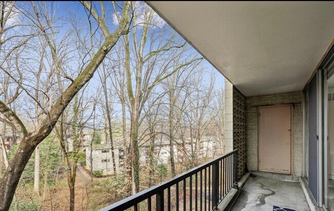 Building Photo - 4360 Ivymount Ct