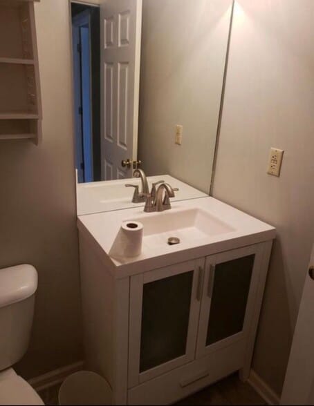 Building Photo - 304 Magnolia Cir