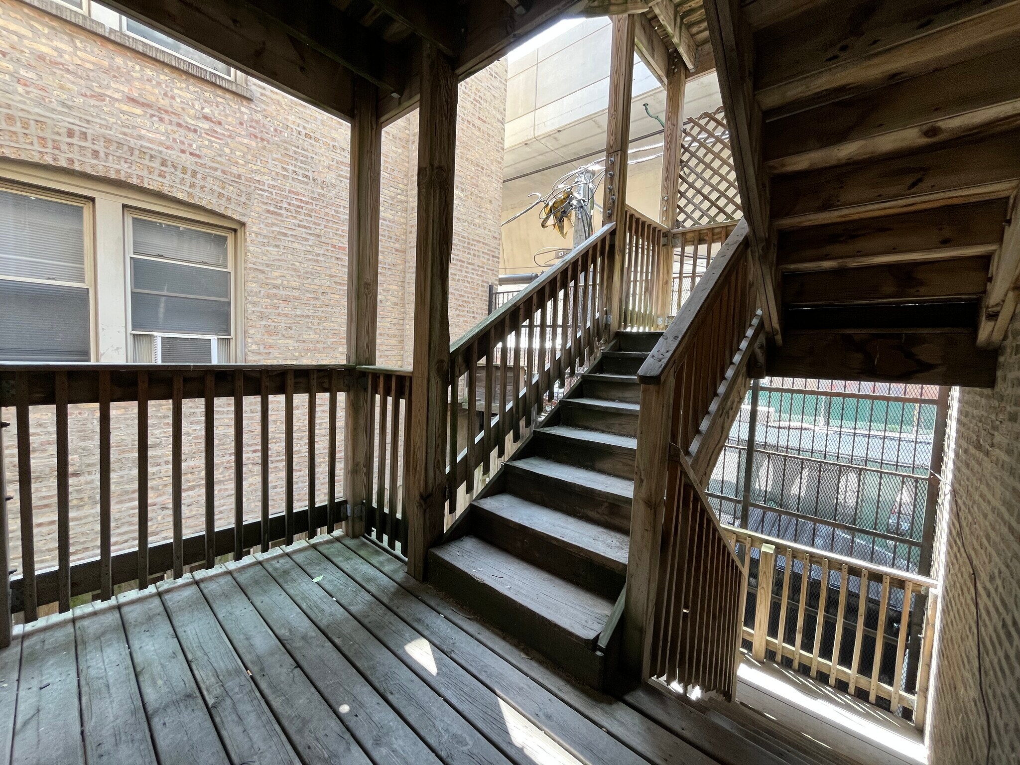 Building Photo - 4938 N Winthrop Ave