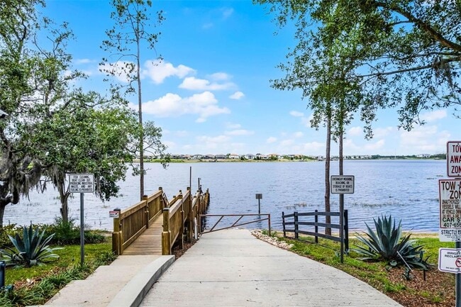 Building Photo - 7055 Scarlet Ibis Ln