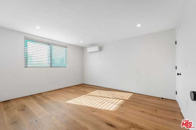 Building Photo - 8261-8264 4th St