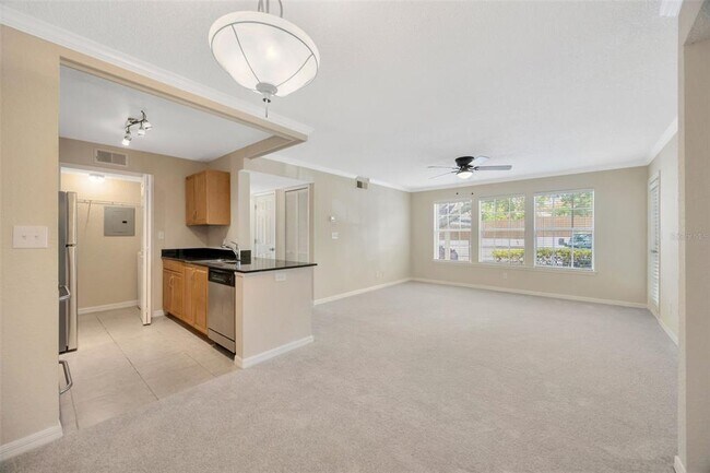 Building Photo - 3274 Haviland Ct