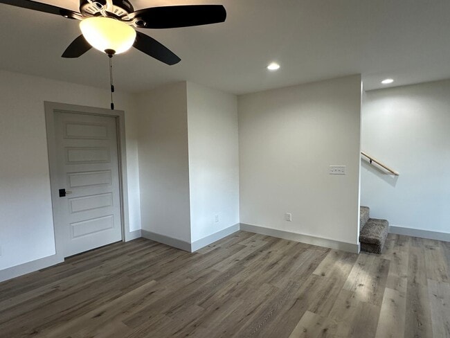 Building Photo - NEW CONSTRUCTION 5 Bed 3 Bath w/ Walk Out Basement Waynesville School District