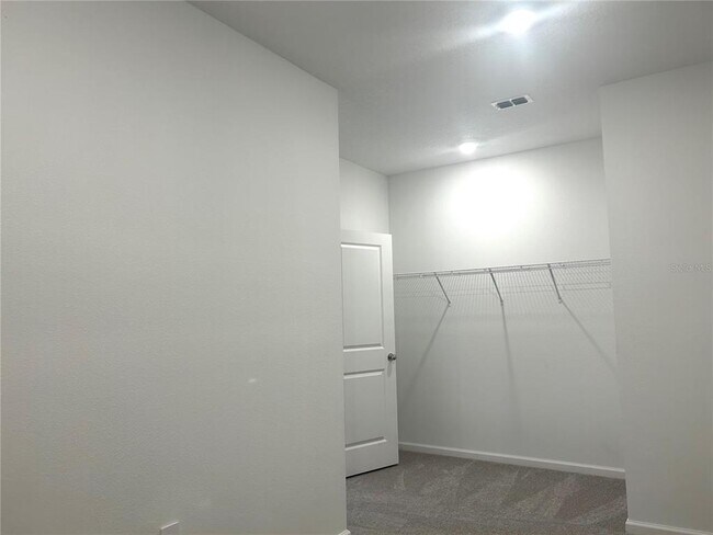 Building Photo - 6637 SW 89th Loop