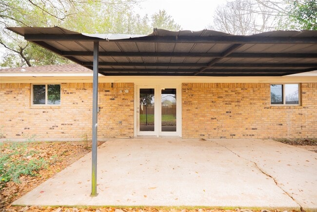 Building Photo - 3050 Orange St