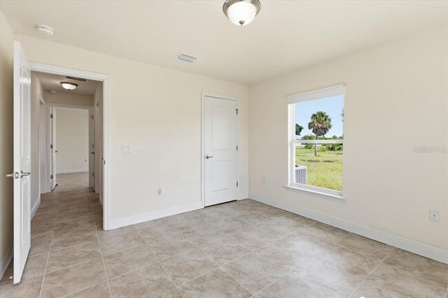 Building Photo - 191 W Pine Valley Ln