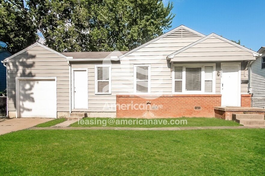 Building Photo - 4959 N Trenton Ave