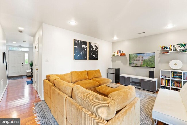 Building Photo - 21071 Mossy Glen Terrace