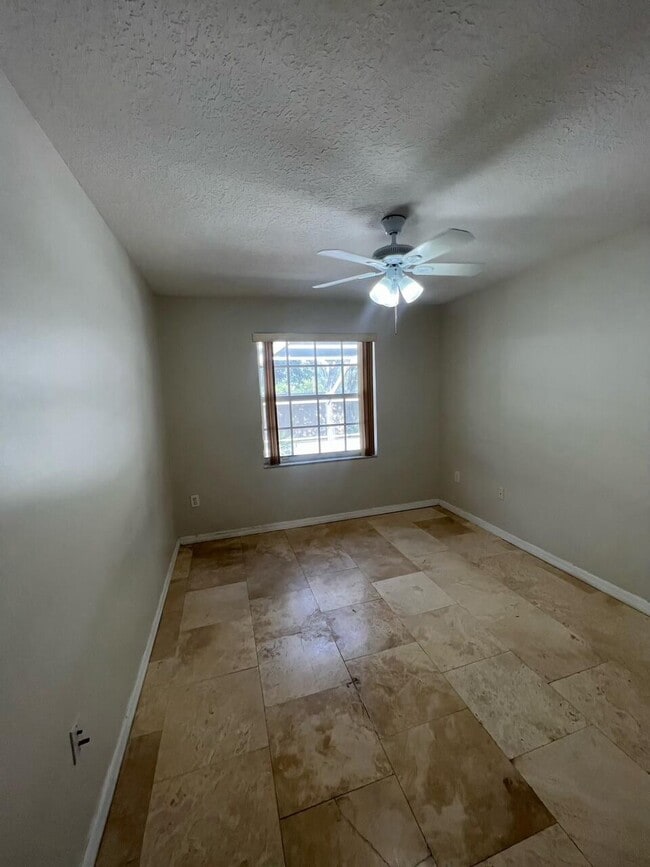 Building Photo - 2229 NW 139th Ave