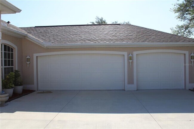 Building Photo - 11257 28th St Cir E