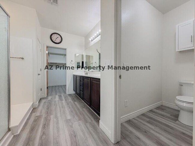 Building Photo - 18649 W Williams St