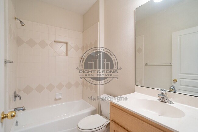 Building Photo - 9540 Starhawk Dr