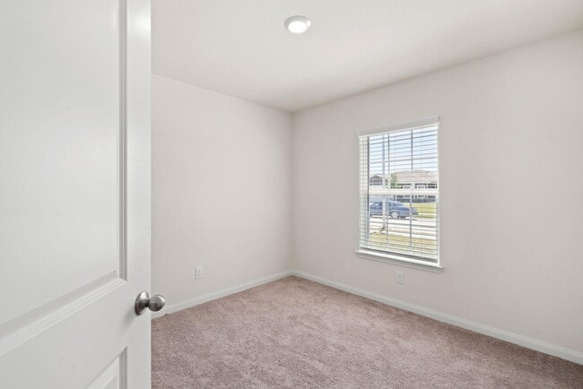 Building Photo - 8418 Dusty Ridge Rd