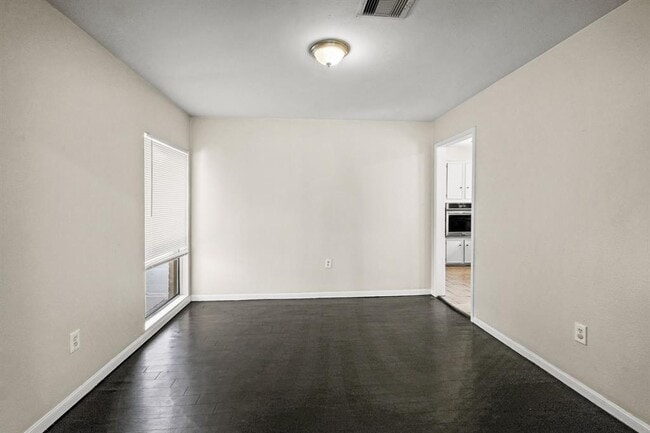 Building Photo - 13730 Piping Rock Ln