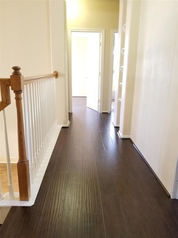 Building Photo - 21038 Narrow Gate Dr