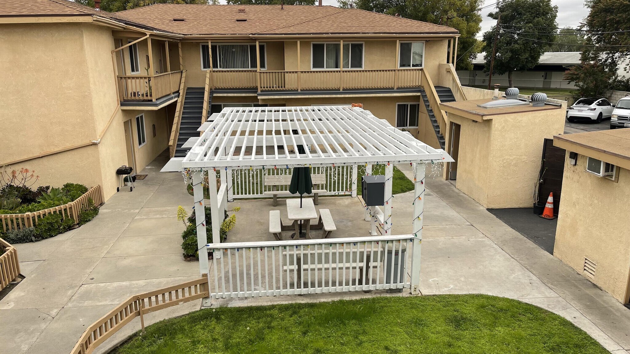 Building Photo - 7722 Chapman Ave
