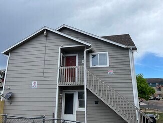 Building Photo - 1003 Mazatlan Cir
