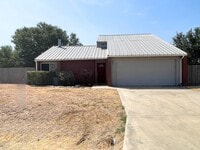 Building Photo - 206 Ariana Ct