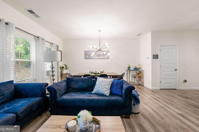 Building Photo - 3295 Estes Dr