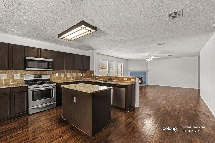 Building Photo - 1551 Brandywine Ln