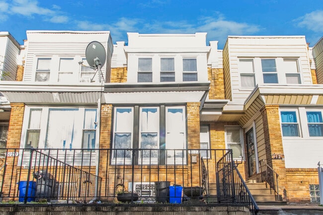 Building Photo - 5122 N Hutchinson St