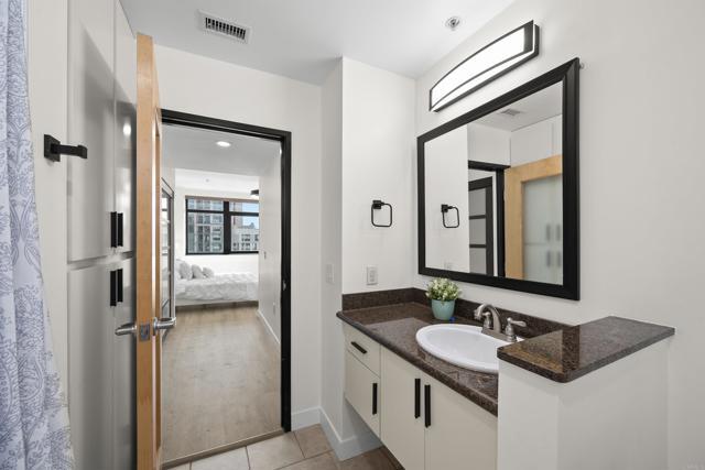 Building Photo - 1551 Fourth Ave