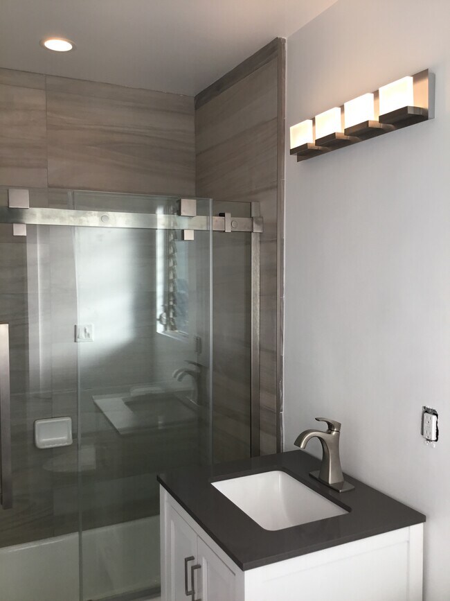 Bathroom - 2604 Graham Ave