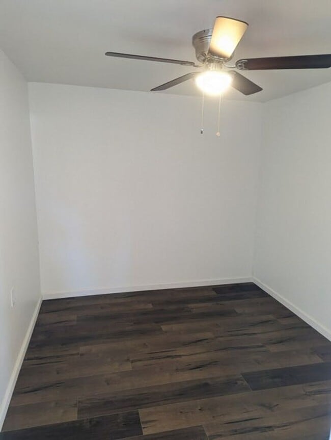 Building Photo - 23 Acre Hilltop Retreat with Breathtaking Mountain Views!!