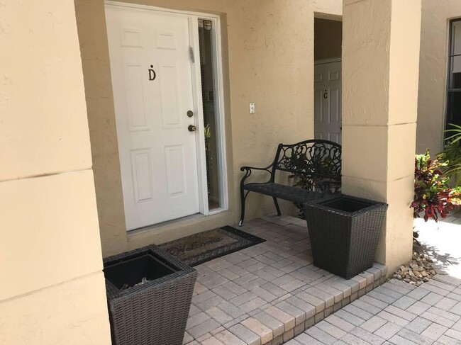 Building Photo - 22759 Mandeville Pl