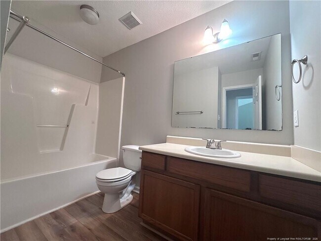 Building Photo - 206 Van Buren Dr