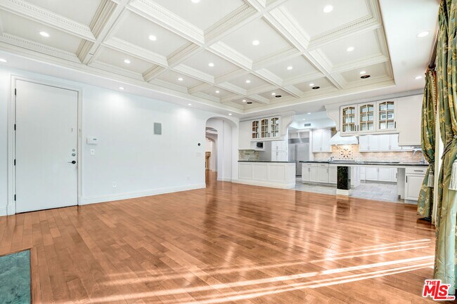 Building Photo - 219 S Willaman Dr