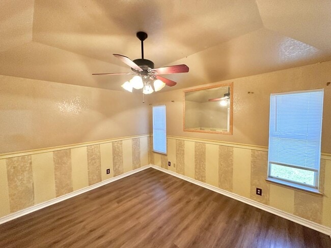 Building Photo - AVAILABLE MID MAY; APPLY TODAY AT OUR WEBSITE!!