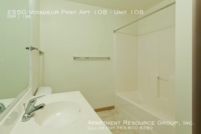 Building Photo - 2550 Voyageur Pkwy