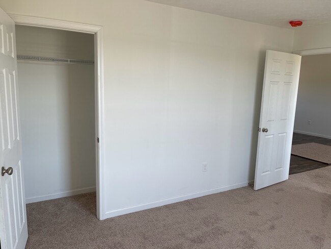 Building Photo - 1434 Quarles Rd