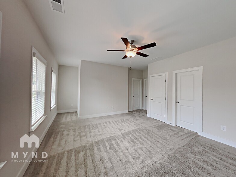 Building Photo - 763 Hadley Ln NE
