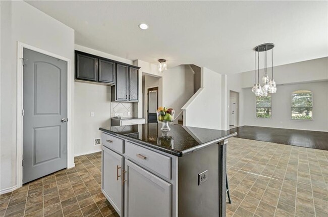Building Photo - 350 Dragon Ridge Rd