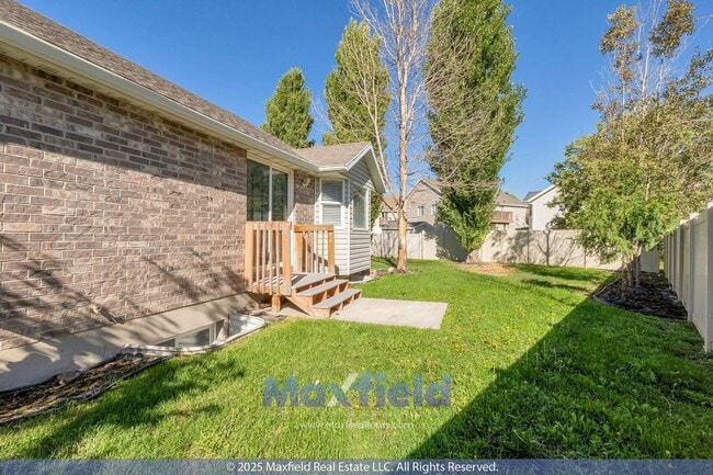 Building Photo - Harvest Hills 3 BED 2 BA 2 CAR HOME - RECE...