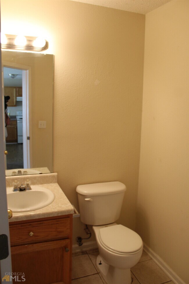 Building Photo - 6008 Creekerton Blvd