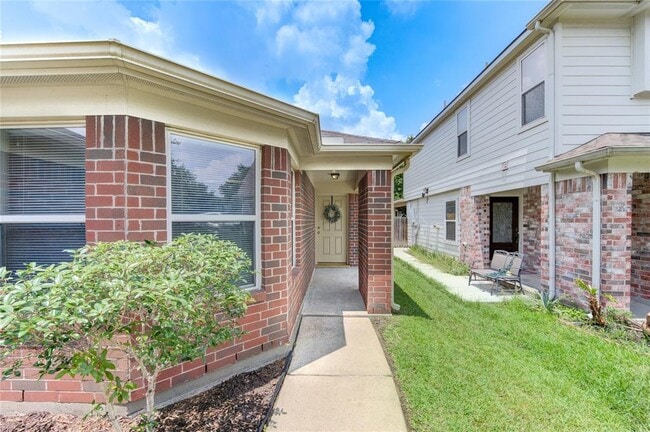 Building Photo - 3639 Barkers Crossing Ave