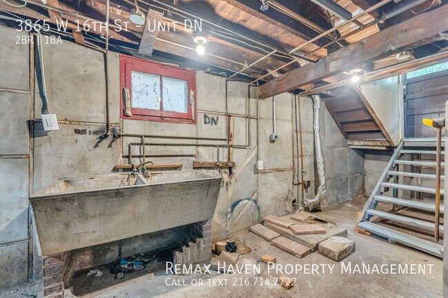 Building Photo - 3865 W 16th St