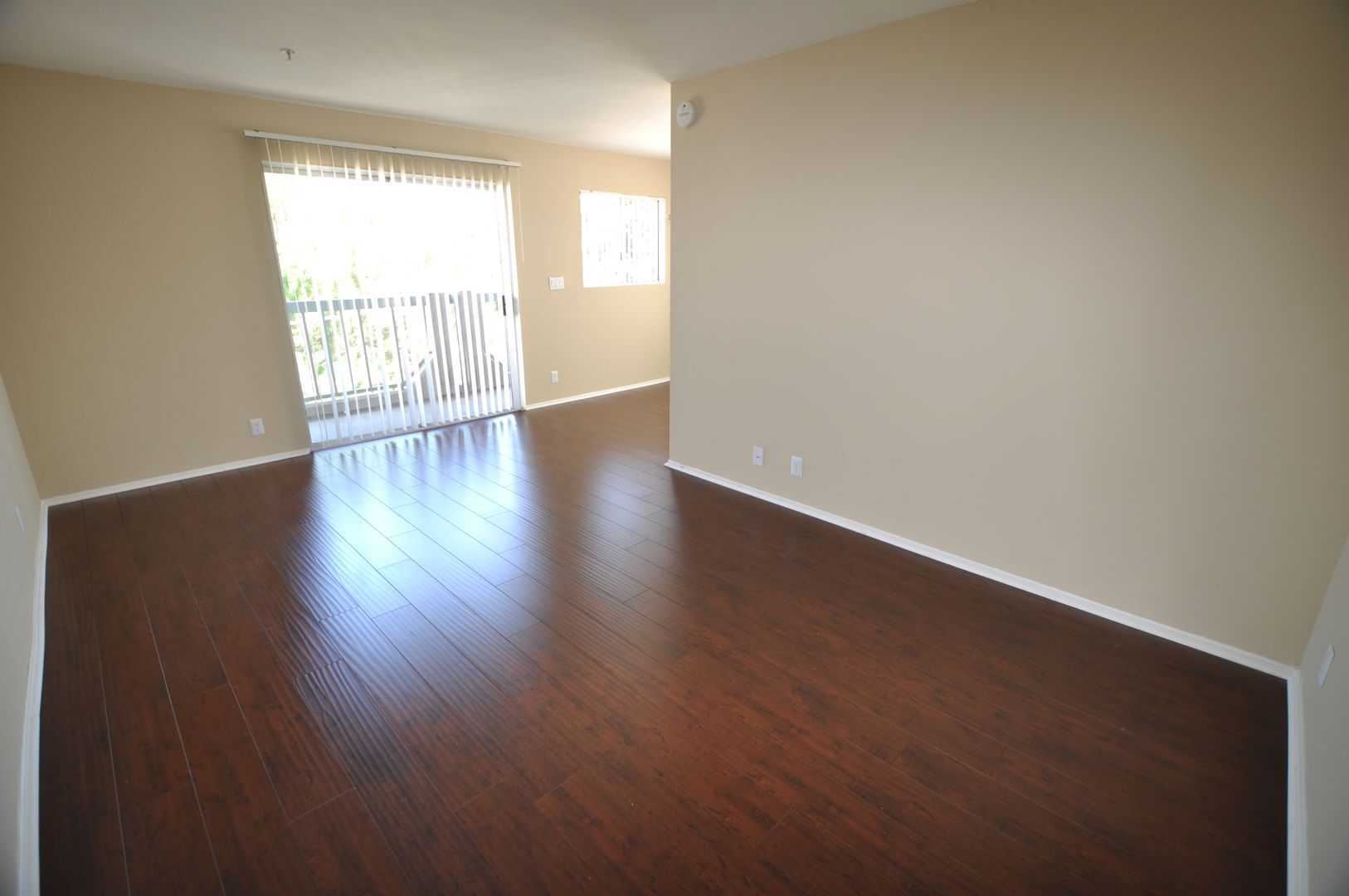 Building Photo - 5002 Tujunga Ave