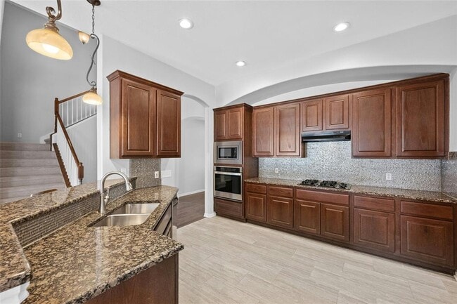 Building Photo - 5609 York Bridge Cir