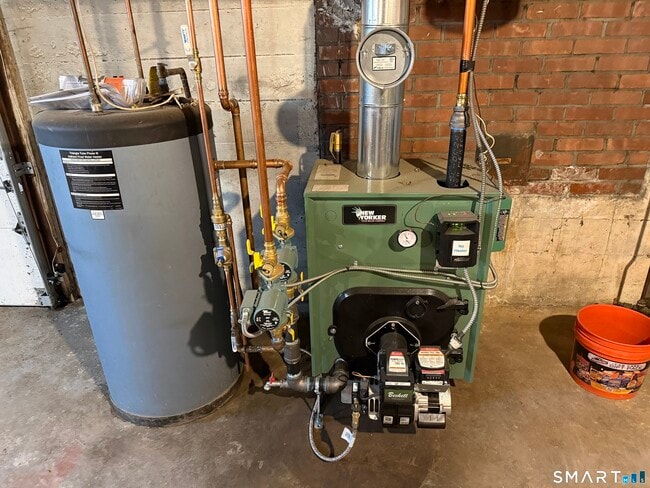 Building Photo - 20 Richards Grove Rd