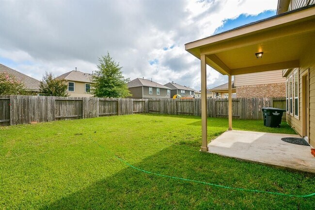 Building Photo - 3238 Upland Spring Trace