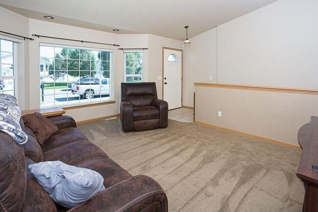Building Photo - 4 bedroom in Billings MT 59105