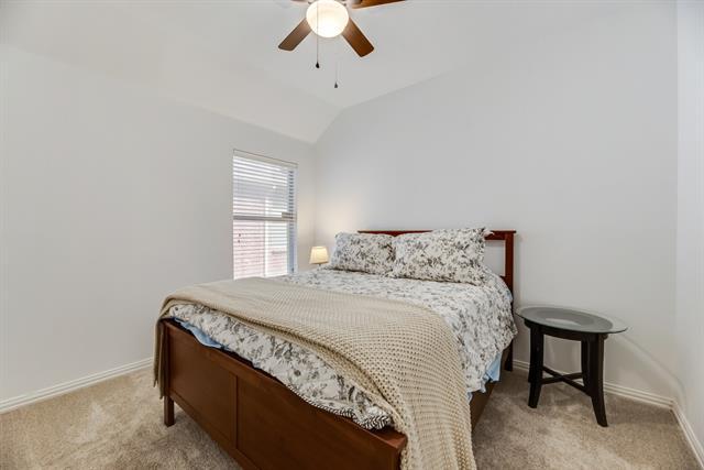 Building Photo - 2404 Castle Creek Dr