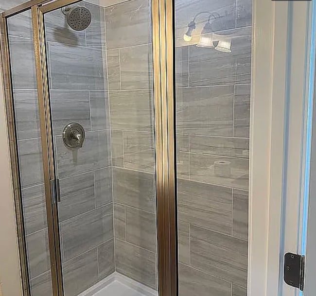 Building Photo - 1481 Middle School Rd