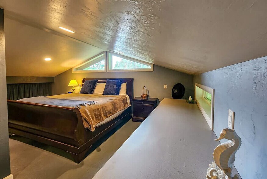 Building Photo - 218 Ironwood Dr